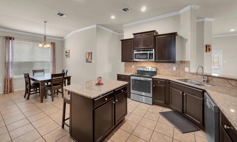9801 Shallow Creek Drive, Waco TX 76708 - Photo 12