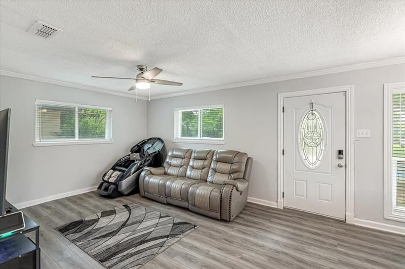 713 Bailey Street, Denton TX 76205 - Photo 7