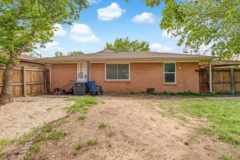 713 Bailey Street, Denton TX 76205 - Photo 32