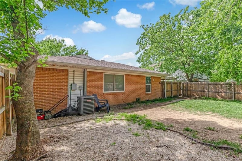 713 Bailey Street, Denton TX 76205 - Photo 33