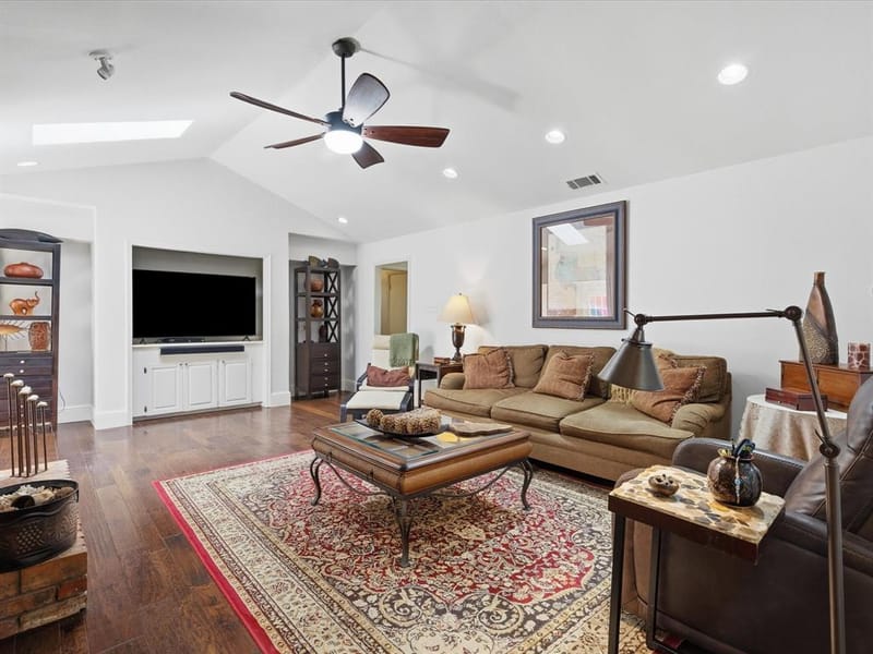 5320 Elkridge Drive, Dallas TX 75227 - Photo 16
