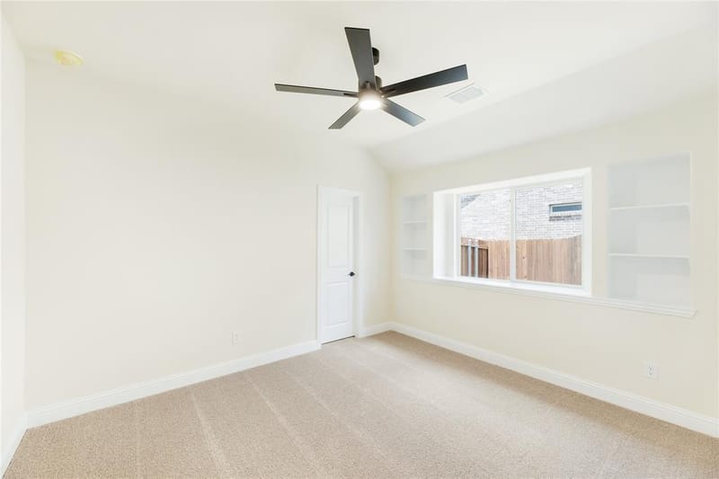 177 Creekside Drive, Sanger TX 76266 - Photo 10