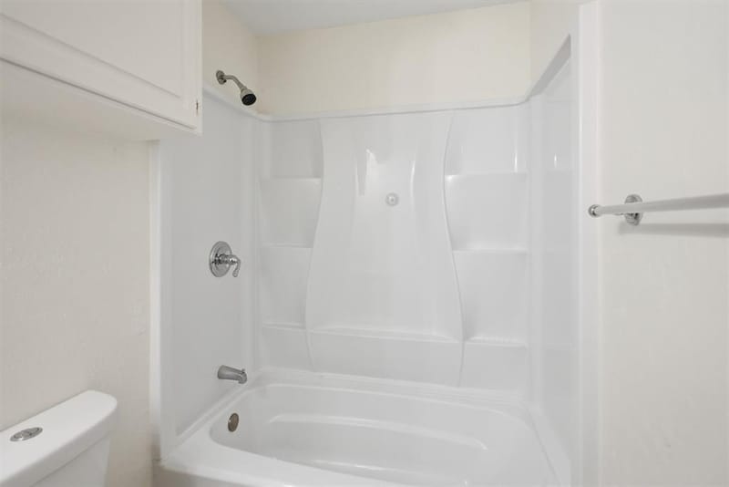 6106 Laredo Court, Granbury TX 76049 - Photo 28