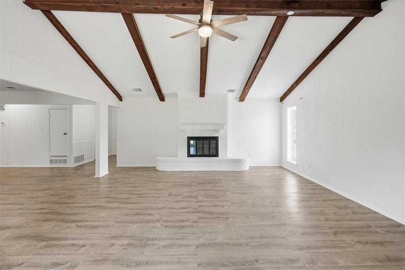 6106 Laredo Court, Granbury TX 76049 - Photo 10
