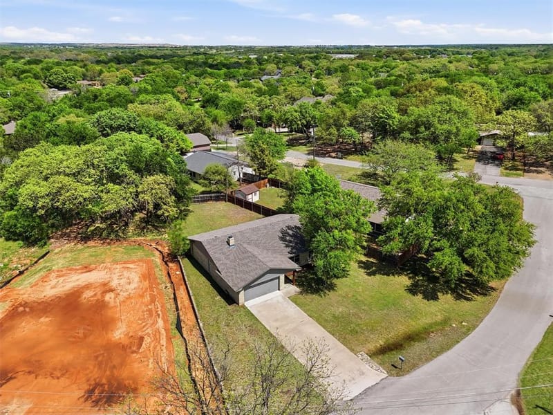 6106 Laredo Court, Granbury TX 76049 - Photo 37