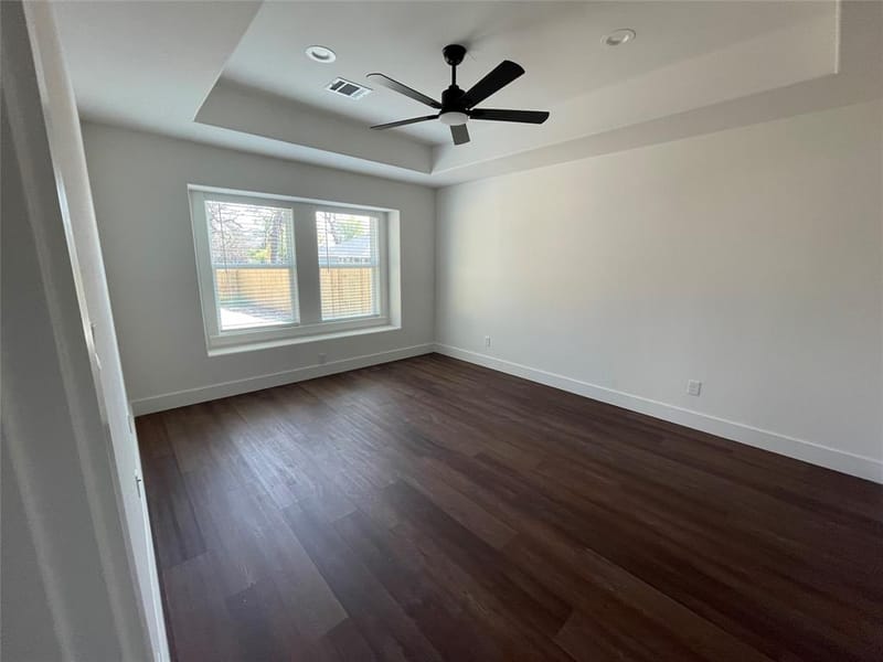 3524 HAMILTON Avenue, Dallas TX 75210 - Photo 9