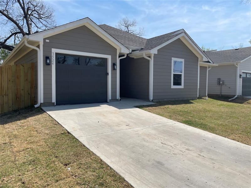 3524 HAMILTON Avenue, Dallas TX 75210 - Photo 4