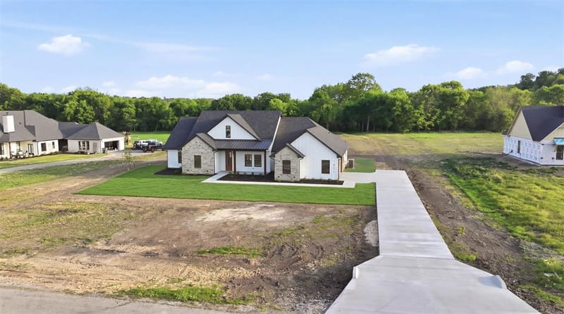 1021 Preserve Street, Weatherford TX 76085 - Photo 27