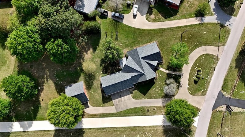 2436 Lakefront Shores Road, Athens TX 75752 - Photo 32