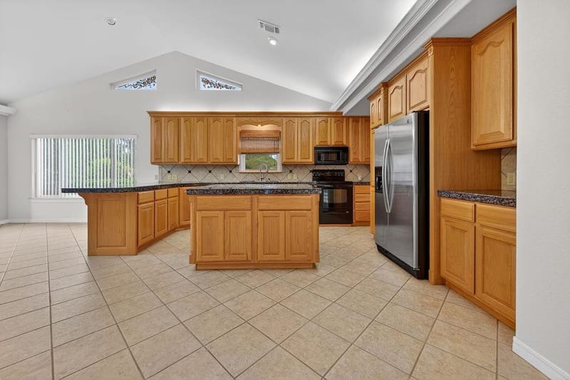 2436 Lakefront Shores Road, Athens TX 75752 - Photo 11
