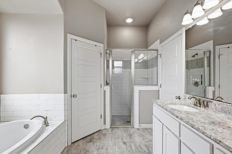 3312 Arrow Creek Drive, Granbury TX 76049 - Photo 17