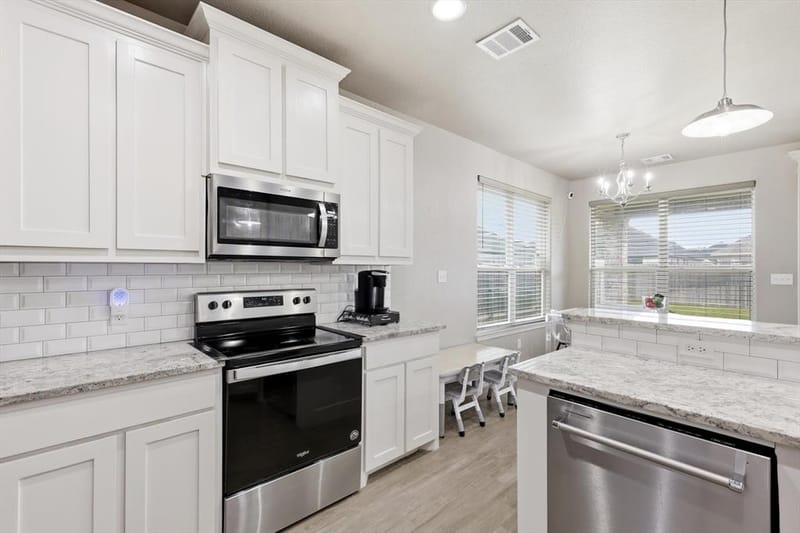 3312 Arrow Creek Drive, Granbury TX 76049 - Photo 7