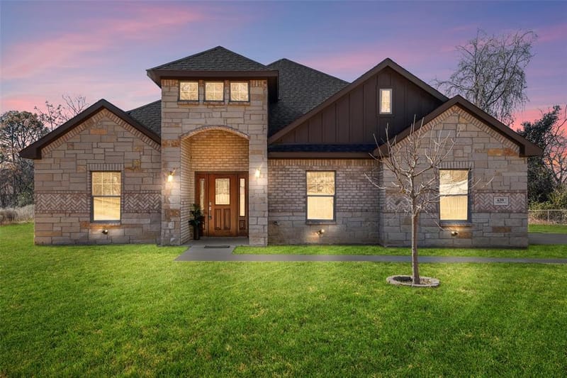 639 Legendary Lane, Gun Barrel City TX 75156