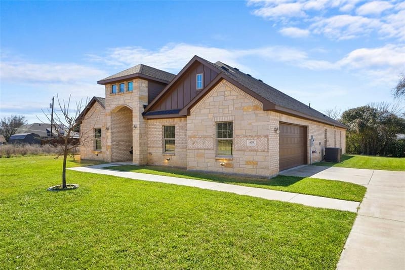 639 Legendary Lane, Gun Barrel City TX 75156 - Photo 8