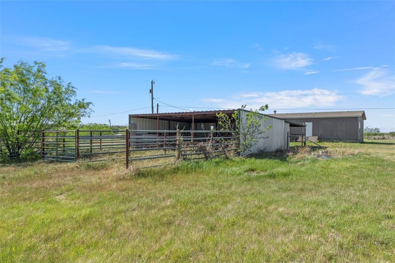 274 Sutherland Road, Axtell TX 76624 - Photo 27