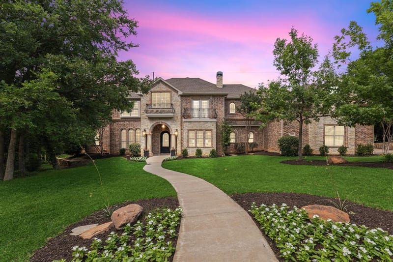 549 Round Hollow Lane, Southlake TX 76092