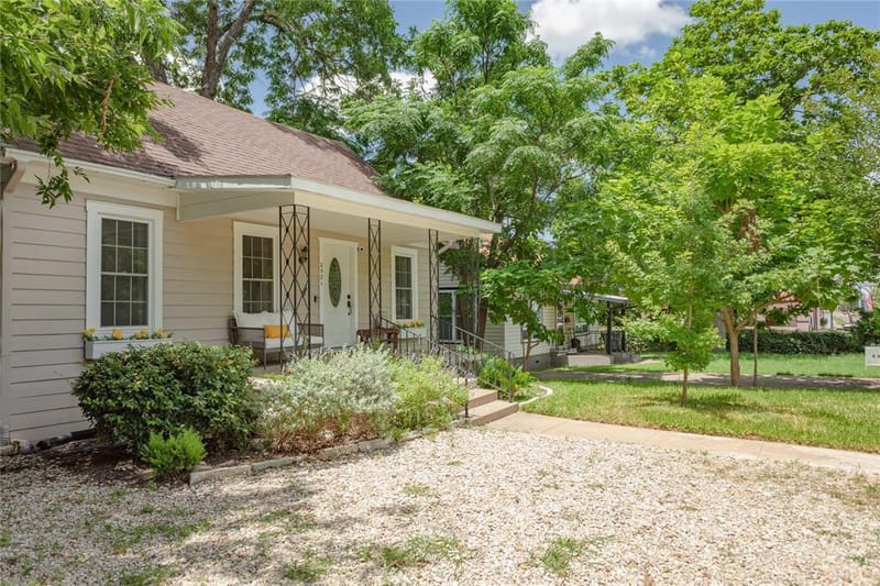 2521 Washington Avenue, Waco TX 76710 - Photo 2