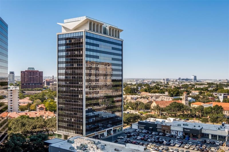 3883 Turtle Creek Boulevard # 2010, Dallas TX 75219 - Photo 32