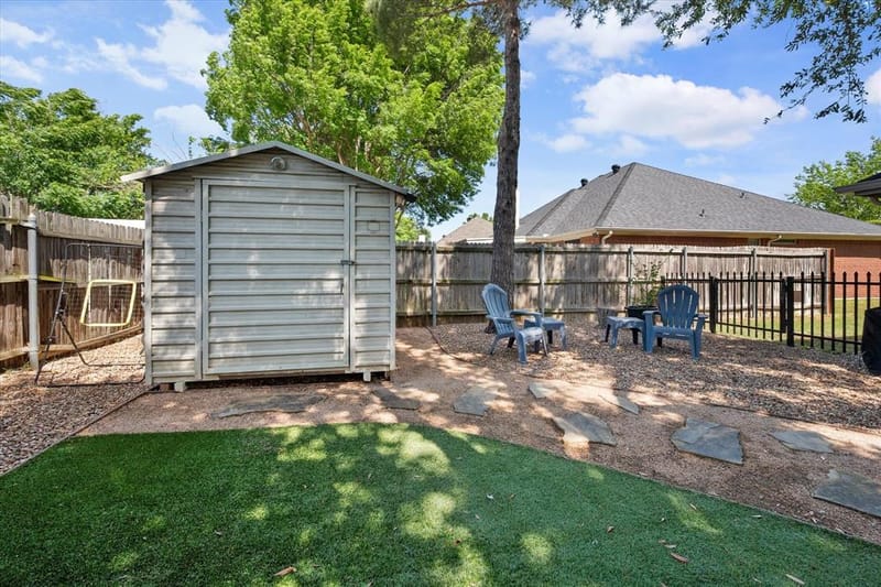 1221 Highcrest Drive, Burleson TX 76028 - Photo 5