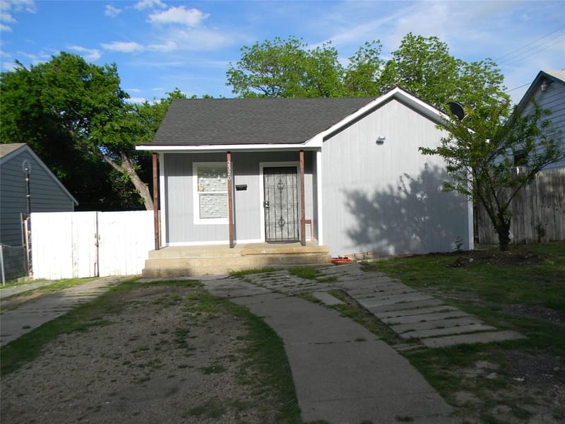 2320 S Denley Drive, Dallas TX 75216