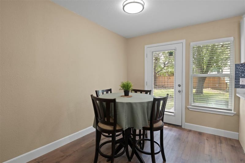 9620 Dale Glade Drive, Dallas TX 75217 - Photo 11