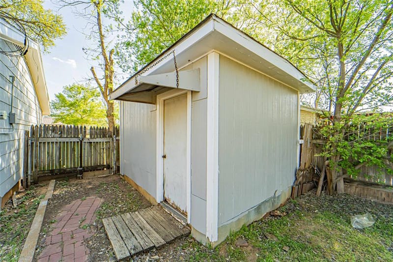 1304 Sycamore Street, Breckenridge TX 76424 - Photo 6