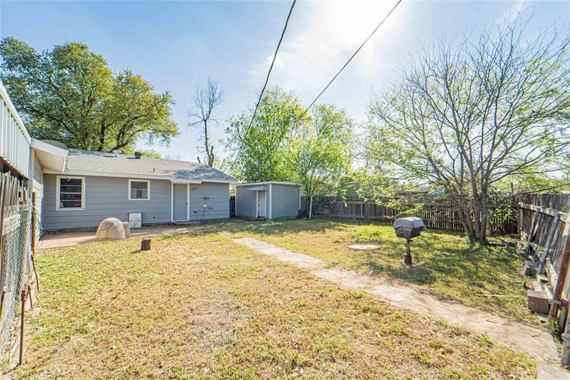 1304 Sycamore Street, Breckenridge TX 76424 - Photo 5