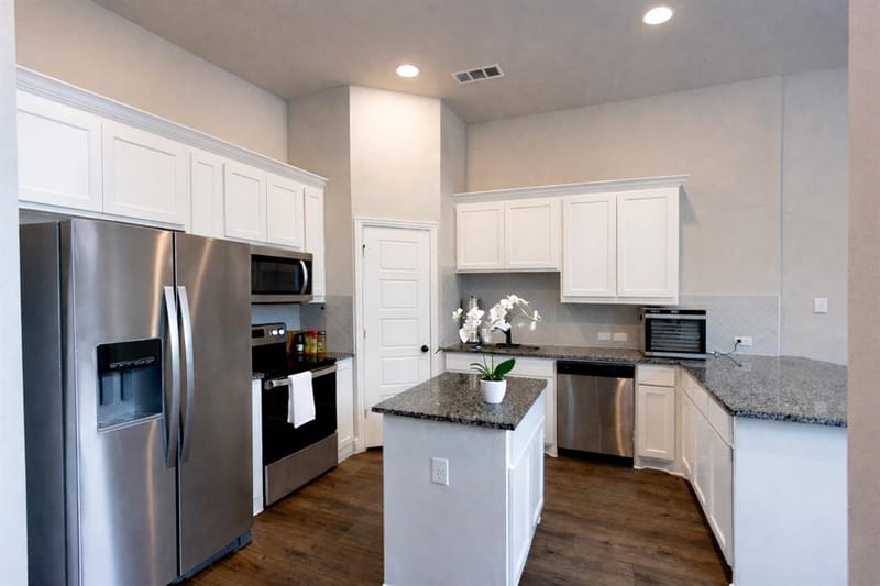 4110 Swinley Forest Drive, Arlington TX 76017 - Photo 4