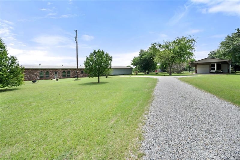 2101 Ridge View Drive, Cleburne TX 76033 - Photo 6