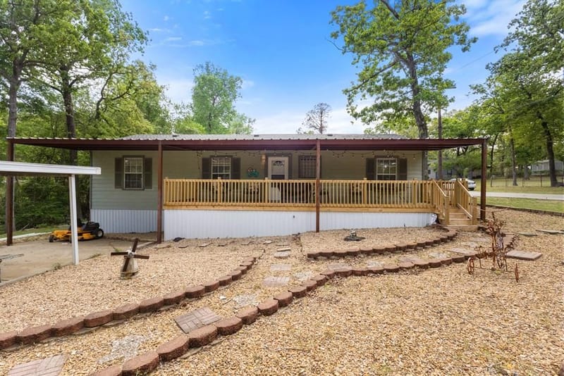 1101 Doe Run Drive, Tool TX 75143