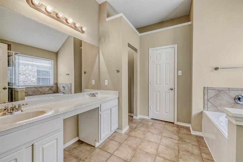 9909 Lamberton Terrace, Fort Worth TX 76244 - Photo 16