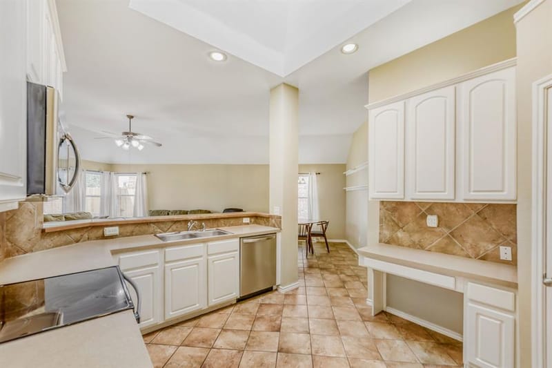 9909 Lamberton Terrace, Fort Worth TX 76244 - Photo 12