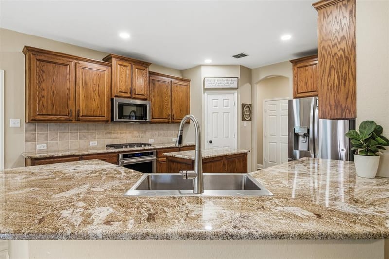 850 Limestone Drive, Prosper TX 75078 - Photo 11
