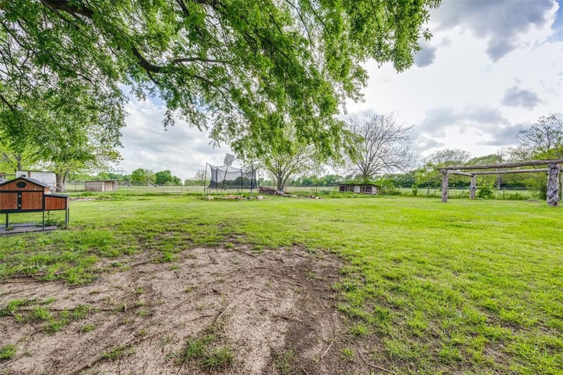 4440 Dripping Springs Road, Sherman TX 75090 - Photo 25