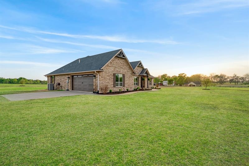 1390 COUNTY ROAD 3500, Honey Grove TX 75446 - Photo 2