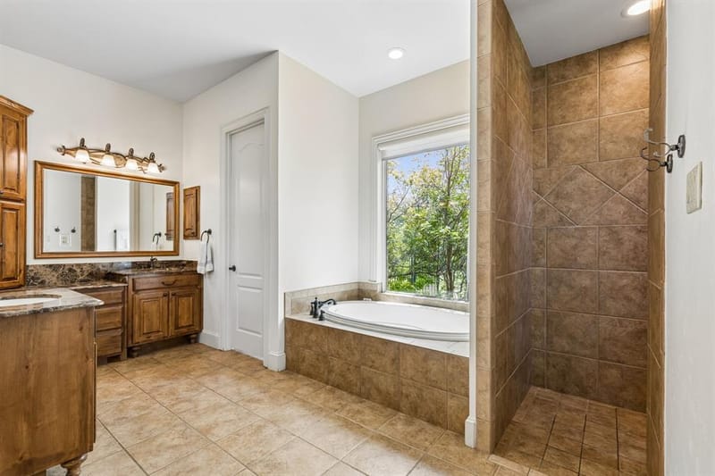 4088 Chimney Rock Drive, Flower Mound TX 75022 - Photo 25