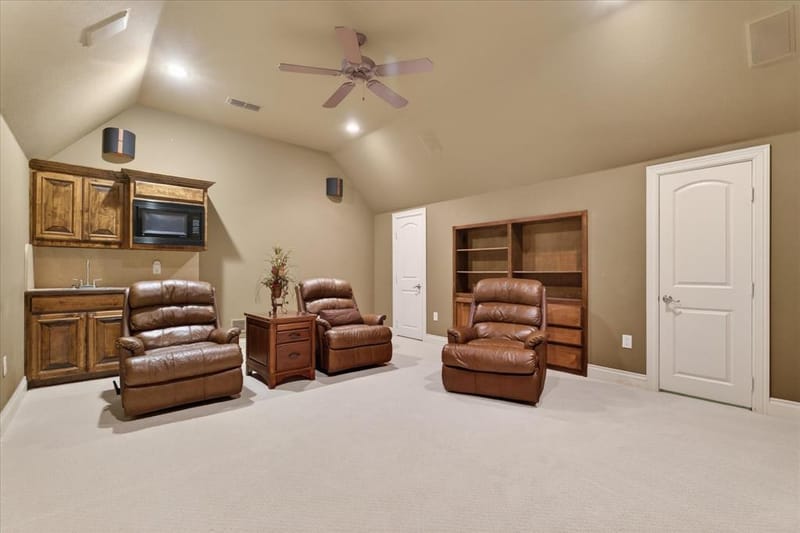 3504 Falcon Court, Denton TX 76210 - Photo 33