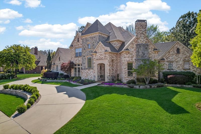 3504 Falcon Court, Denton TX 76210 - Photo 4