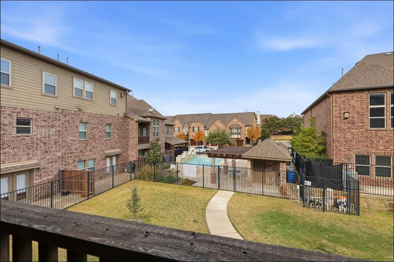 555 Waterloo Drive, Lewisville TX 75067 - Photo 23