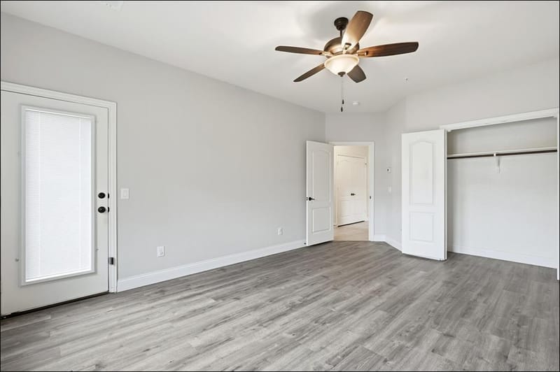555 Waterloo Drive, Lewisville TX 75067 - Photo 10