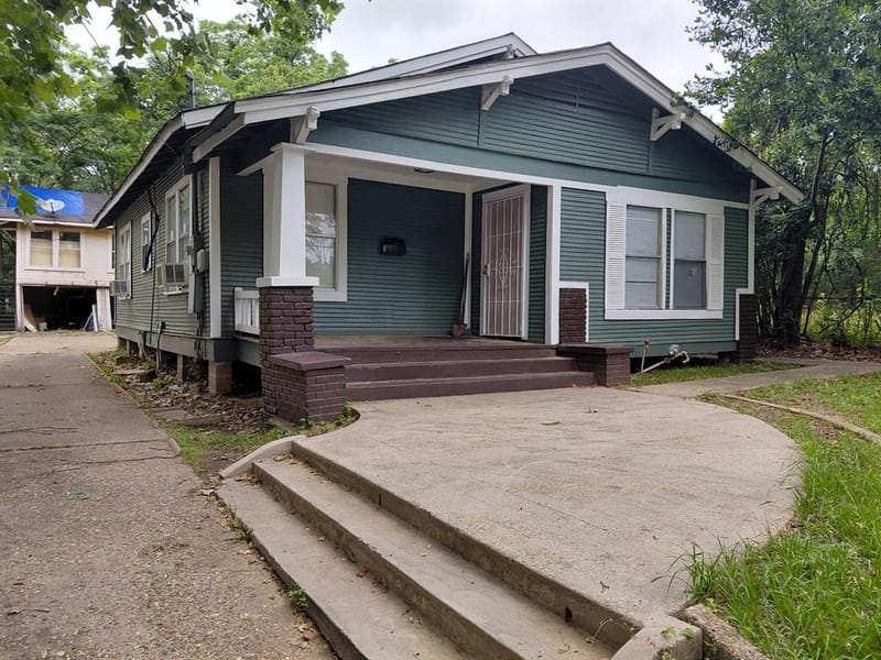 2610 Emery Street, Shreveport LA 71103