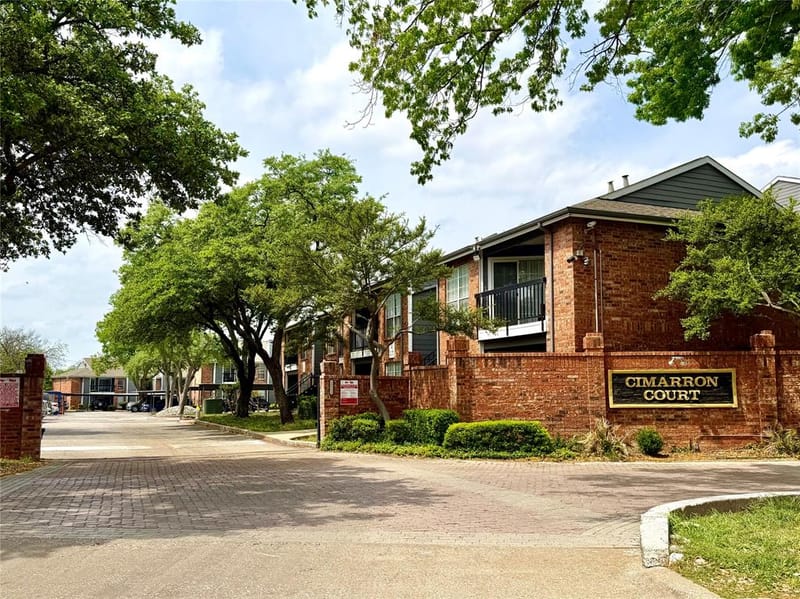 18333 Roehampton Drive # 624, Dallas TX 75252