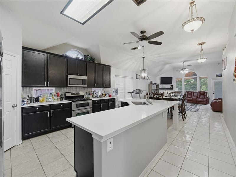 2101 Oak Manor Drive, Bedford TX 76021 - Photo 13