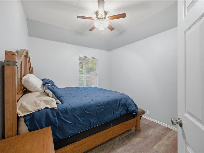 2101 Oak Manor Drive, Bedford TX 76021 - Photo 19