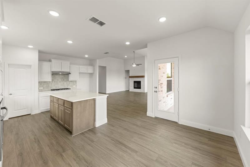 801 Trinity Street, Van Alstyne TX 75495 - Photo 11