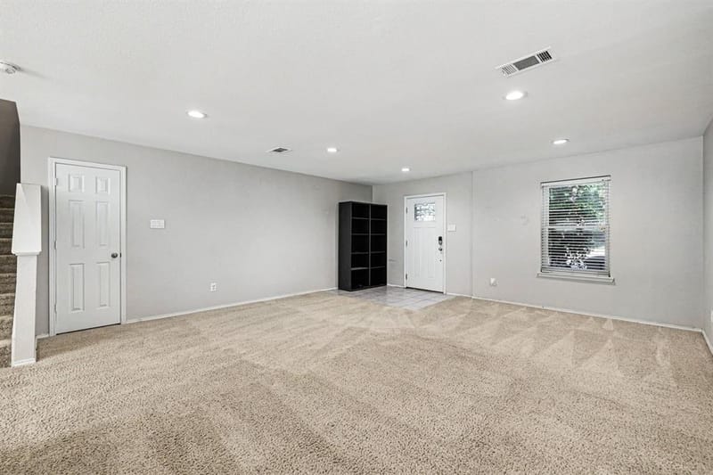4030 Holly Leaf Court, Dallas TX 75212 - Photo 6