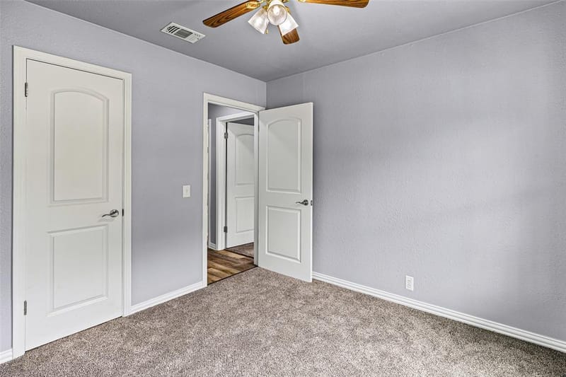 203 S Lancaster Street, Granbury TX 76048 - Photo 26