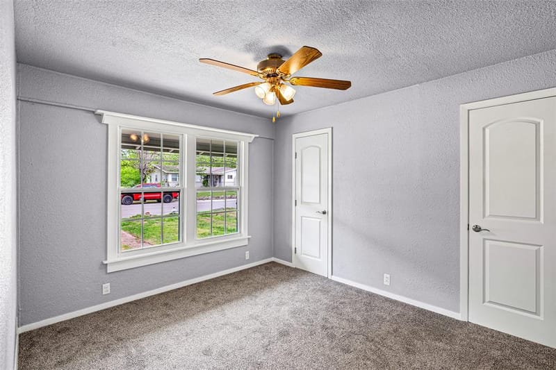 203 S Lancaster Street, Granbury TX 76048 - Photo 19