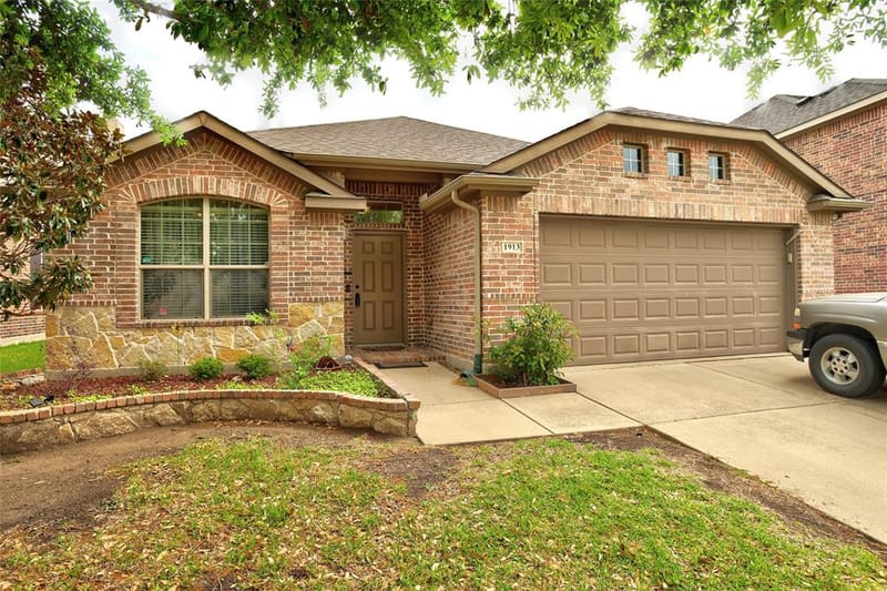 1913 Hidden Fairway Drive, Wylie TX 75098