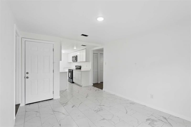 4608 Avenue G, Fort Worth TX 76105 - Photo 6